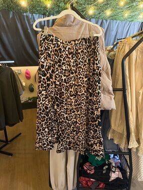 Hayden Leopard Print Midi Skirt | Tan & Black A065